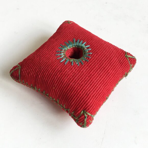 Vintage Red Corduroy Embroidered Square Pin Cushion - Picture 1 of 4